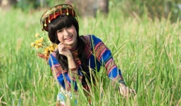 Cận cảnh vẻ đẹp chàng trai giả gái của Vietnam's Got Talent  