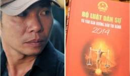 Diễn viên hài Công Lý bất ngờ khi bị “lột đồ” đăng trên bìa sách luật