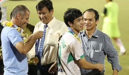 Công Phượng ra nước ngoài thi đấu để tránh dư luận?