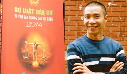 Bìa sách phản cảm: “Luật pháp không phải trò hề”