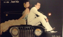 Lộ ảnh cưới lãng mạn 8 năm trước của ca sĩ Hoàng Bách