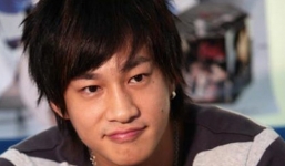 Hà Nhuận Đông bất ngờ tuyên bố kết hôn vào năm sau