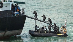 Indonesia lệnh đánh chìm tàu nước ngoài xâm phạm lãnh hải