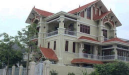 Biệt thự tráng lệ của GĐ Sở Tài chính Hải Dương trên khu 'đất vàng'