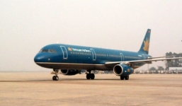 Máy bay Vietnam Airlines suýt đâm máy bay quân sự