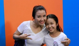 Tập 8 Gương mặt thân quen nhí 2014: Bảo Nghi rơi nước mắt khi hát về mẹ