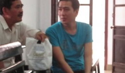Bị hành hung vì đá chó của bạn