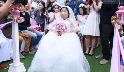 Nhìn lại khoảnh khắc 'đám cưới cổ tích' khiến nhiều người xúc động