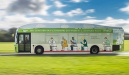 Xe buýt chạy bằng chất thải con người tại Anh