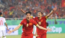 Thủy Tiên bức xúc vì Công Vinh bị coi nhẹ, “dìm hàng”