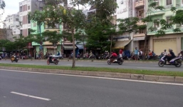 Chặn đại lộ, trăm 'quái xế' quậy tưng bừng trên đường