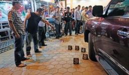 Đại gia Campuchia bị bắn chết ngay cạnh xế sang