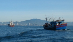 Hai tàu cá tông nhau, 1 thuyền viên tử nạn trên biển