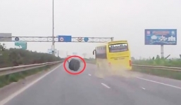 Xe giường nằm đang chạy bị văng bánh: Không phát hiện lỗi kỹ thuật...