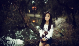 Ngắm vẻ đẹp dễ thương như thiên thần của cô bé 6 tuổi