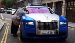 Chuyện 'ông lão ăn mày và đại gia Rolls Royce' đáng suy ngẫm