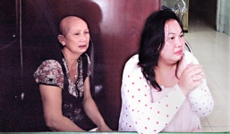 Giả vờ mượn con để đối phó với mẹ chồng để bắt cóc trẻ 20 ngày tuổi