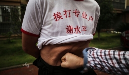 Kiếm gần 700 triệu/ năm từ việc làm 'bao cát' cho người khác đấm