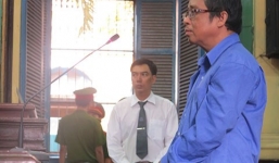 Để có tiền cho gái, lừa người xin việc vào sân bay