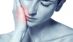 Những triệu chứng của bệnh ung thư miệng