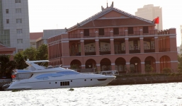 Du thuyền 100 tỉ nhà chồng Tăng Thanh Hà 'đọ' với của loạt đại gia