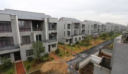 Đại gia chi 125 tỷ xây nhà ở miễn phí cho dân làng