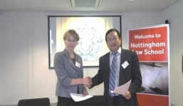 Khóa học Tiếng Anh Pháp Lý Quốc Tế