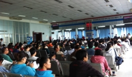 Vé tàu Tết 2015, 200 người bị 'mất vé' oan