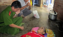 Vụ 2 bé trai nghi bị tiêm thuốc diệt cỏ: Người mẹ nguy kịch