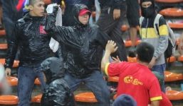 Bộ trưởng Thể thao Malaysia xin lỗi CĐV Việt Nam