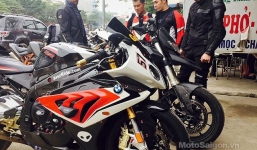 Ducati Hypermotard cùng Johnny Trí Nguyễn 'phượt' motor xuyên Việt 