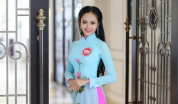 Thí sinh Cao Thanh Thủy nhận giải hậu Hoa hậu Việt Nam 2014