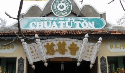 Hành trình đội nắng xây chùa Từ Tôn – Hòn Đỏ