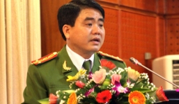 Tướng Chung lên tiếng vụ “múa dao trước mặt CSGT”