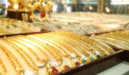 Giá vàng 11/12: Vàng giảm nhẹ 30.000 đồng/lượng