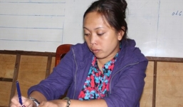 Dấu 5 thỏi ma túy vào nội y, người phụ nữ ngoại quốc bị bắt tại sân bay