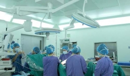 Sóc Trăng: Bé gái 3 tuổi có 4 quả thận