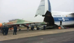 Hai máy bay chiến đấu Su-30MK2 đã về Việt Nam