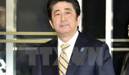 Liên minh cầm quyền của Thủ tướng Shinzo Abe thắng áp đảo