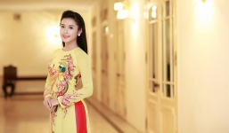 Á hậu Huyền My nỗ lực lấy lại hình ảnh sau scandal