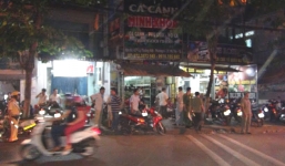 Nhân viên tiệm cá cảnh bất ngờ bị đâm tử vong