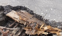  Vụ mặt cầu trơ lõi gỗ ép: Sai cơ bản về kỹ thuật