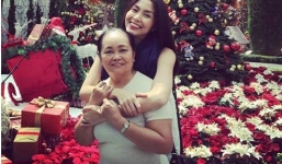 Tăng Thanh Hà xinh đẹp, rạng rỡ bên mẹ