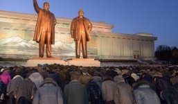 Không được mời dự lễ giỗ Kim Jong-il, Trung Quốc vẫn chúc phúc Triều Tiên