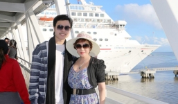 Vũ Hoàng Việt được người tình tỷ phú tổ chức sinh nhật trên du thuyền