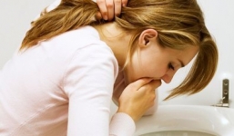 Cách xử lý khi bị ngộ độc thực phẩm