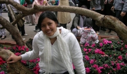 Hoa hậu Nguyễn Thị Loan xấu xí, đen nhẻm trước khi vào showbiz