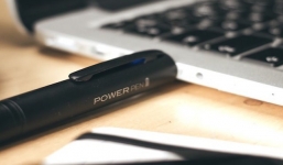 Bút thần kỳ giúp sạc pin cho smartphone