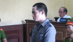 Ghen tuông vô cớ, hành hung bạn gái trọng thương