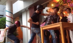 Huế: Hai họ “hỗn chiến” ở đám cưới vì tranh hát